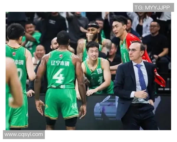 勇士与国王激战正酣2月22日精彩对决引发球迷热议