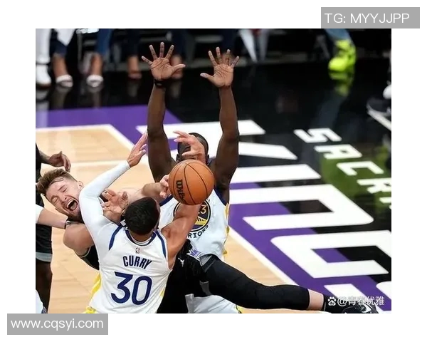 勇士与雷霆季后赛第七场对决精彩回顾与战术分析 勇士与雷霆季后赛第七场对决精彩回顾与战术分析